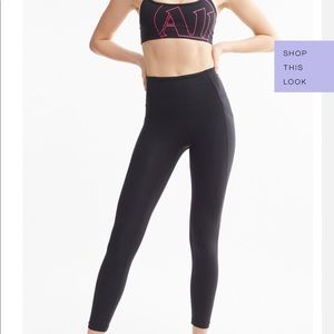 NWT All Access Ultra High Rise Utility Pocket Legging